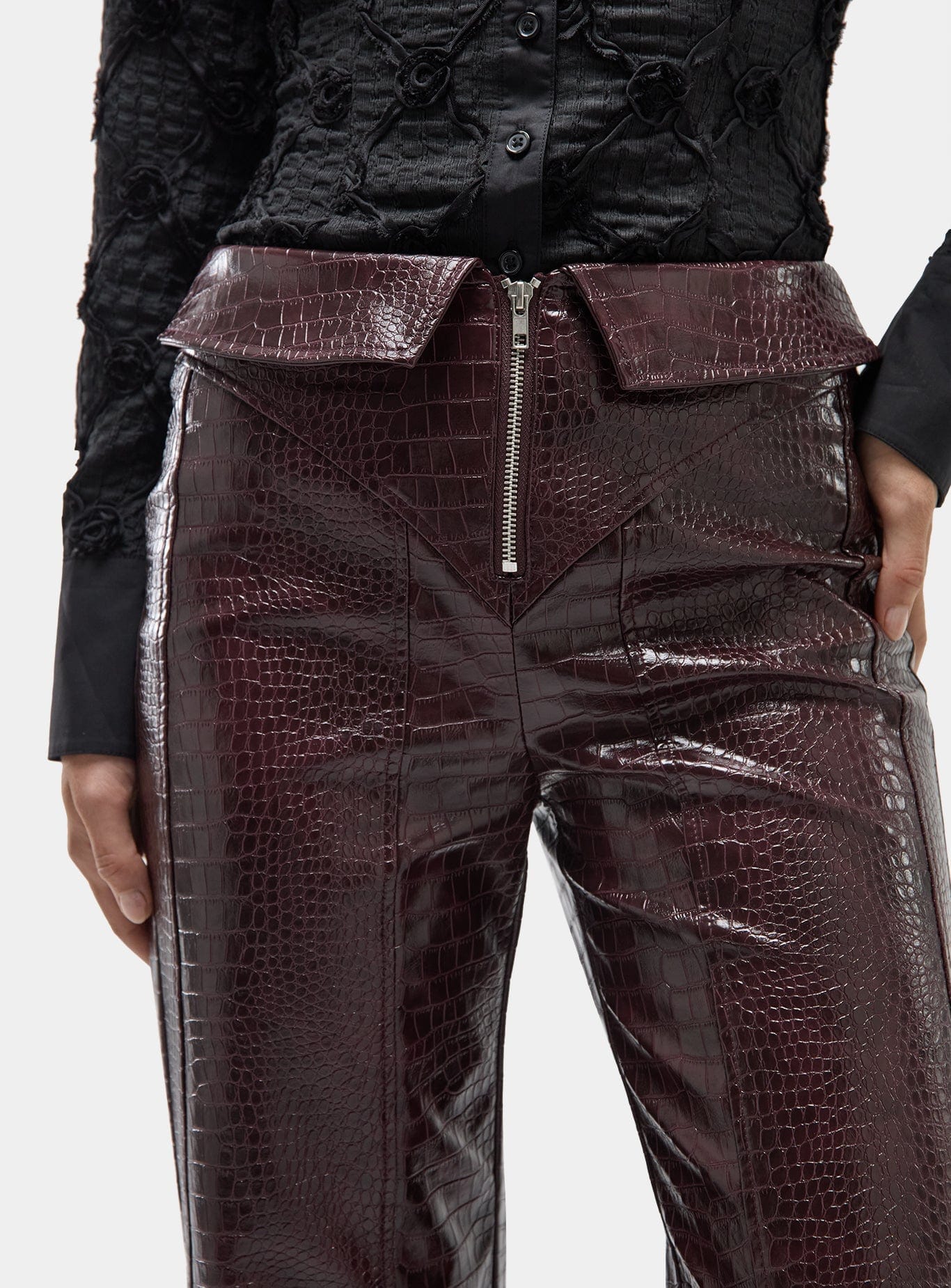 HORUS BURGUNDY TEXTURED PANTS - Image 7