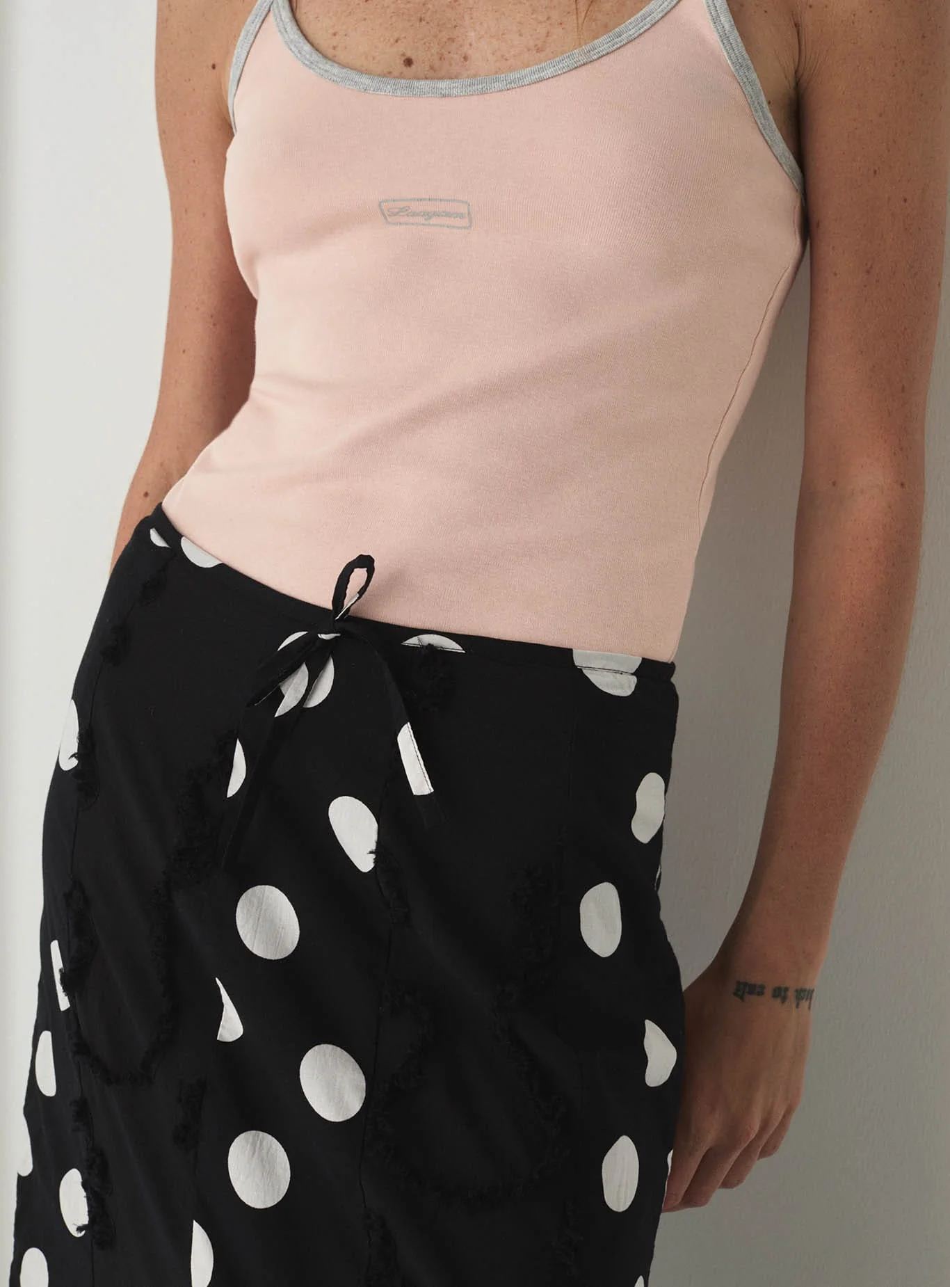 LILA BLACK MIDI SKIRT - Image 4